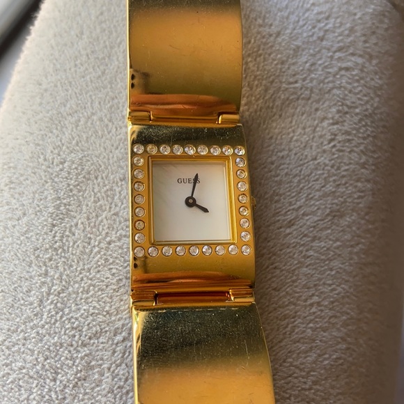 GUESS Gold Bracelet Watch - Picture 3 of 7